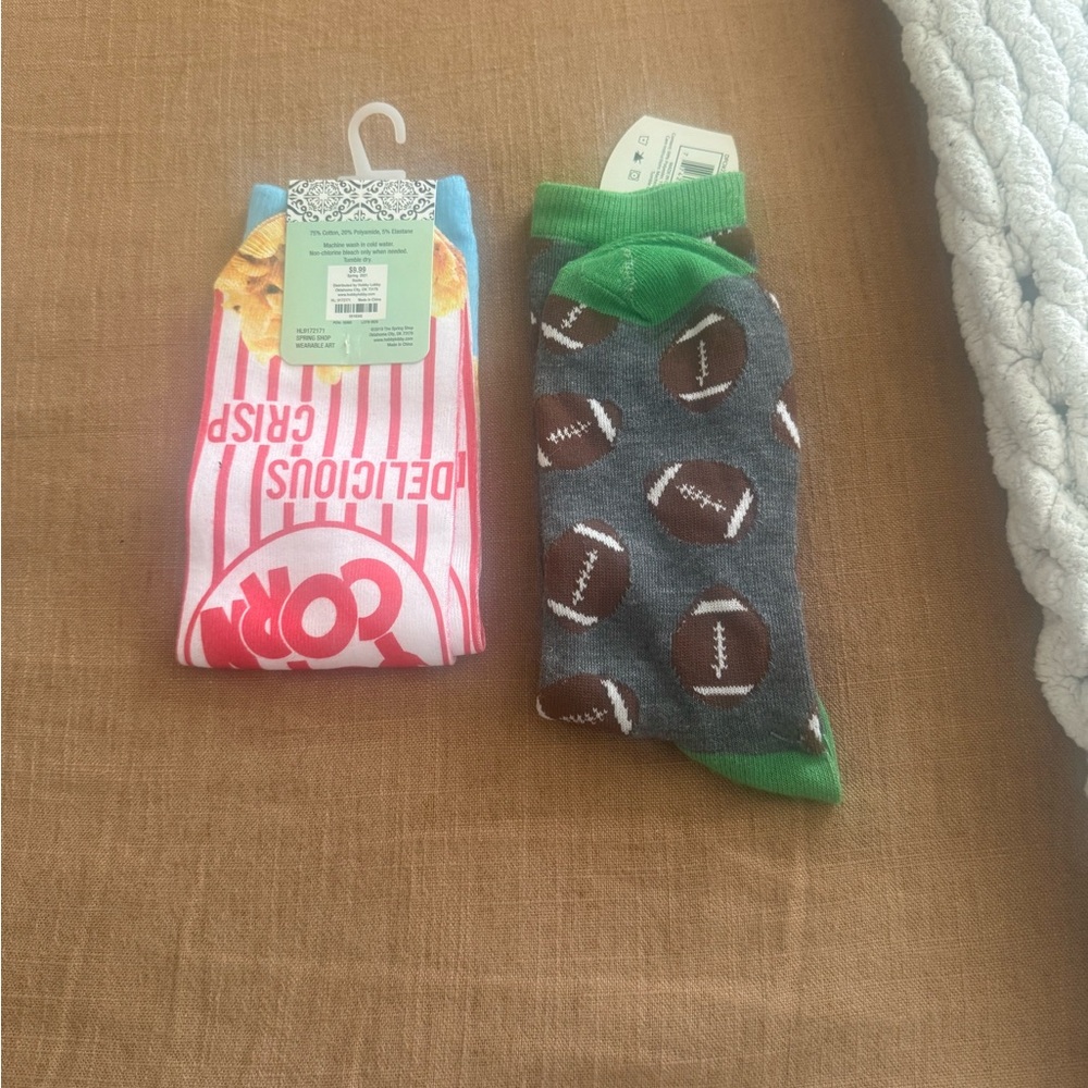 Fun socks - Picture 2 of 3
